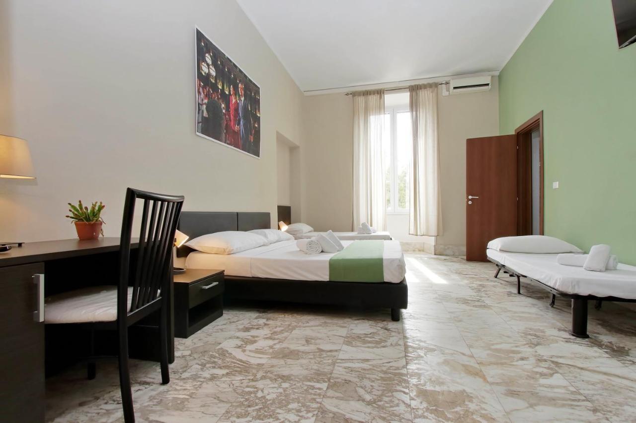 Lucky Stars Rooms Rome Exterior photo