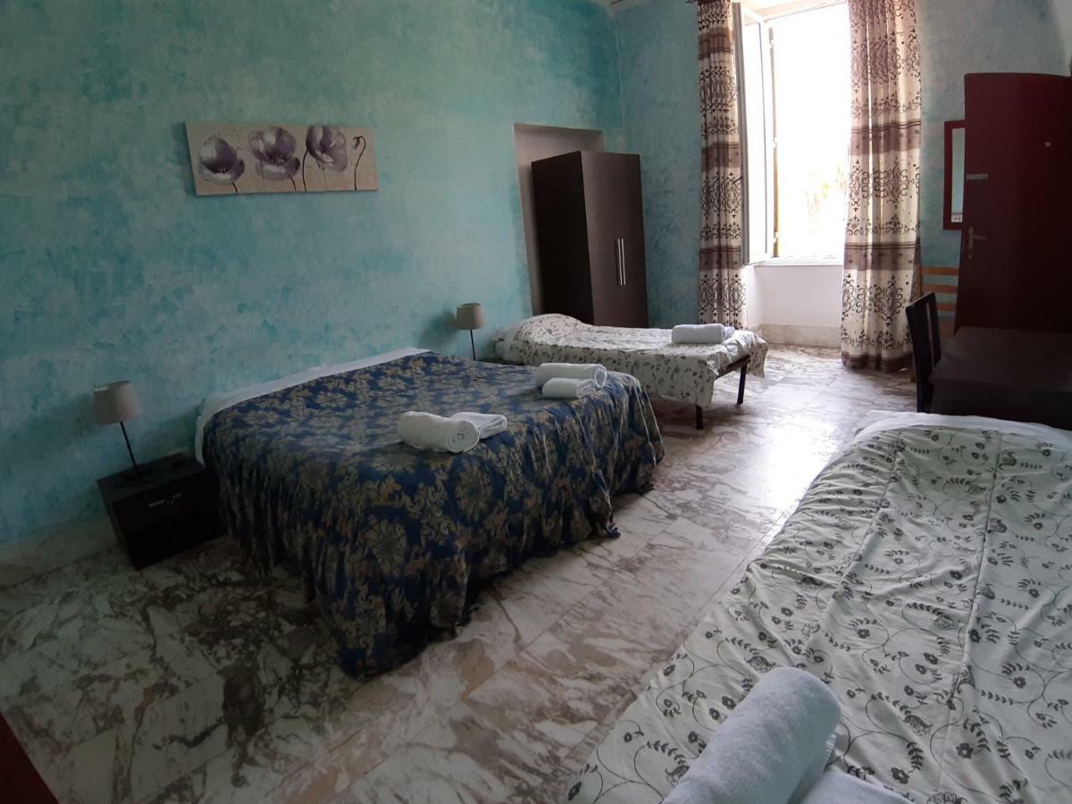 Lucky Stars Rooms Rome Exterior photo