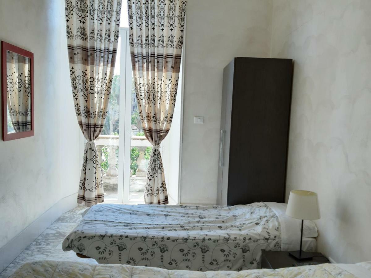 Lucky Stars Rooms Rome Exterior photo